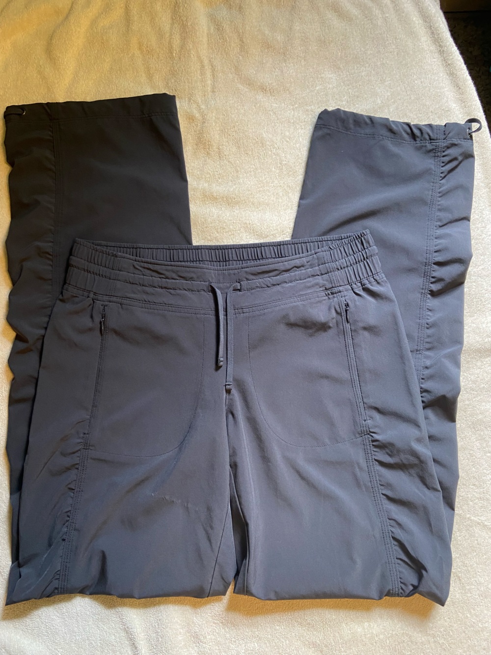 Athelta Pants
Size - 2